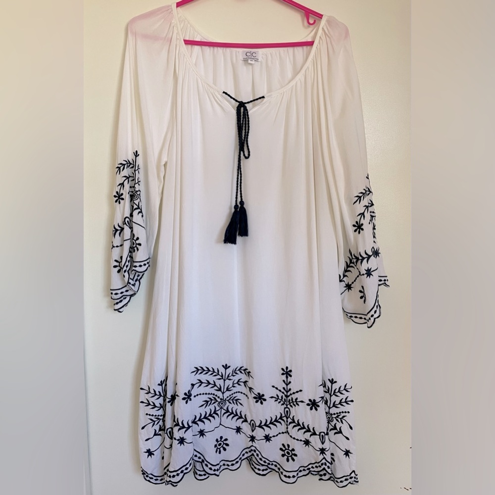 White and navy dress/ tunic